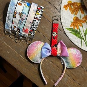 Mickey Mouse Ear Holder!